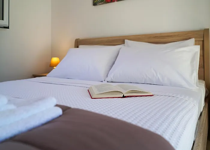 Abeli Nydri (Lefkada)